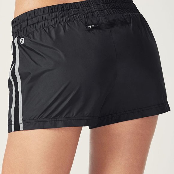 Fabletics Pamela Reflective Short NWT Plus sz 1X - Picture 2 of 9